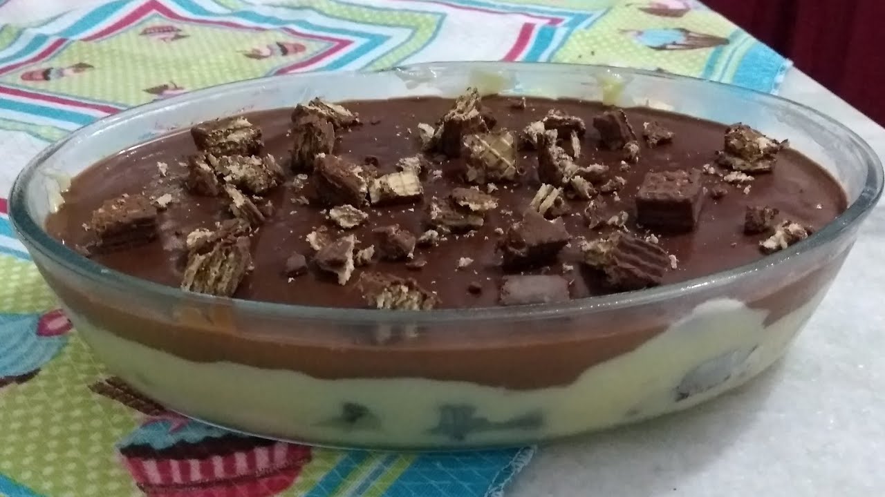 Pavê de Chocolate com Bis