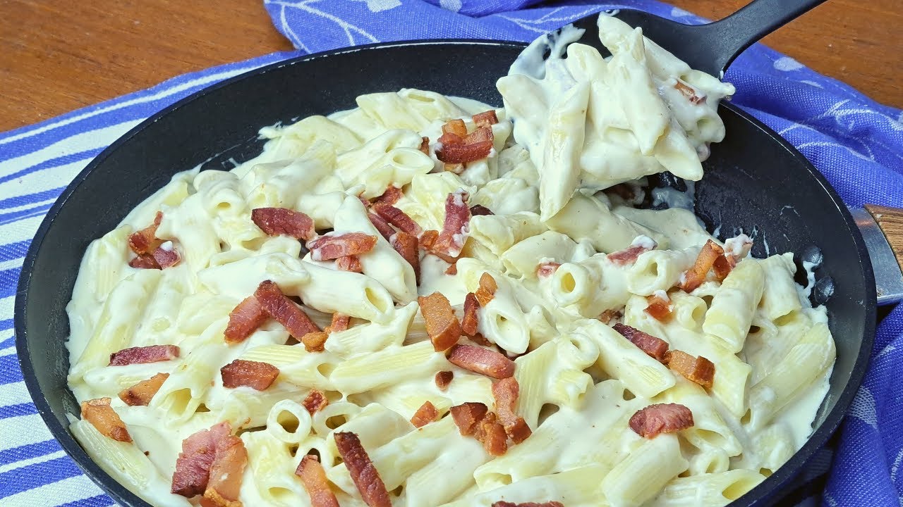 Macarrão ao Forno com Bacon e Mussarela